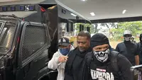 Basri Lewaimang diduga bukan sekadar bandar narkoba. Pria yang baru ditangkap di Johor Bahru, Malaysia, itu diduga berperan sebagai koordinator peredaran narkotika di tiga tempat hiburan malam (THM) di Batam, Kepulauan Riau. (Liputan6.com/Ady Anugrahadi)