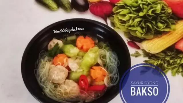 Sayur Bening Oyong Bakso dan Wortel