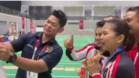 Greysia / Apriyani mendapatkan video call dari Jokowi usai memenangkan emas di Olimpiade Tokyo 2020 (istimewa)