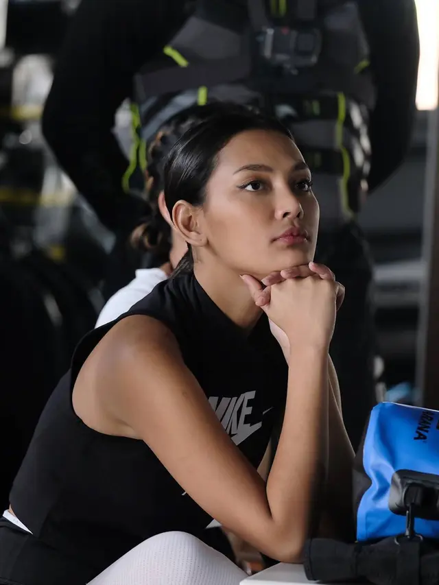 FOTO: Pacu Adrenalin, Ini Gaya Erica Karlina Saat Main Jet Sky