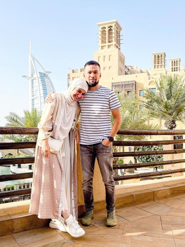 [Fimela] Shireen Sungkar dan Teuku Wisnu