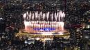 Kembang api menyala di atas Stadion Nasional saat upacara penutupan Olimpiade Tokyo 2020 di Tokyo, Jepang, Minggu (8/8/2021). Olimpiade Tokyo 2020 resmi ditutup. (AP Photo/Kiichiro Sato)