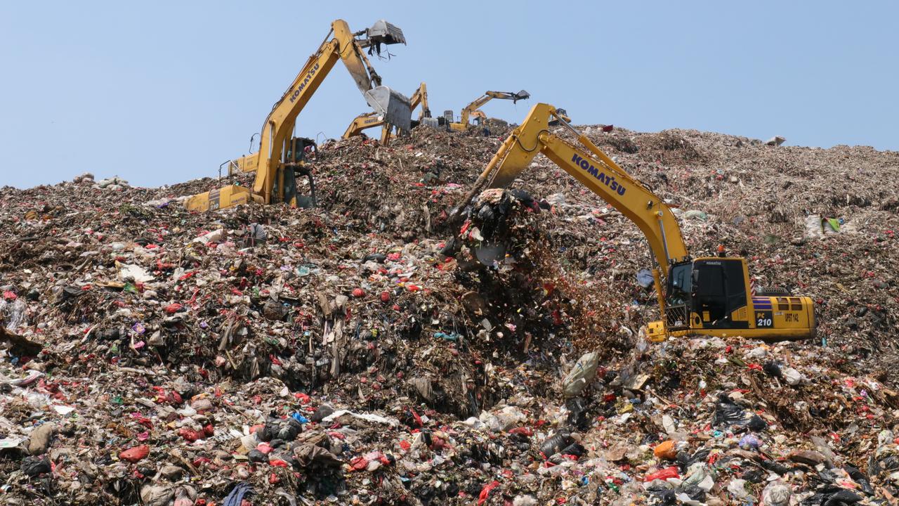 Tumpukan Sampah Bantargebang