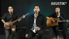 Jivva Band punya lagu jagoan yang sayang untuk dilewatkan. Simak aksi serunya di AKUSTIK PLUS