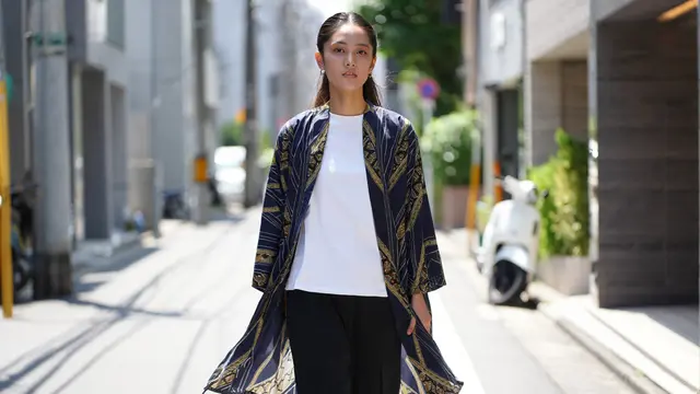 Model Baju Batik Lengan Lebar Anti Gerah