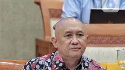 Menteri Koperasi dan UKM Teten Masduki mengikuti Rapat Dengar Pendapat (RDP) dengan Komisi VI DPR di Kompleks Parlemen, Senayan, Jakarta, Kamis (22/9/2022). Rapat tersebut membahas penyesuaian RKA-K/L T.A. 2023 sesuai Hasil Pembahasan Badan Anggaran dan progres pelaksanaan BPUM T.A. 2022 dan rencana pelaksanaan BPUM T.A. 2023. (Liputan6.com/Angga Yuniar)