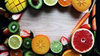 Ilustrasi buah dan sayur untu pola diet eat cleaning (dok.unsplash)