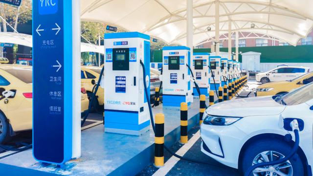 Naik 53 Persen, Pengisian Baterai EV di China Tembus 16,7 Titik (Carnewschina)