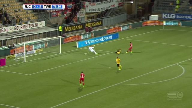 Berita video calon bintang masa depan Manchester City asal Turki, Enes Unal, yang kembali torehkan gol. This video presented by BallBall.