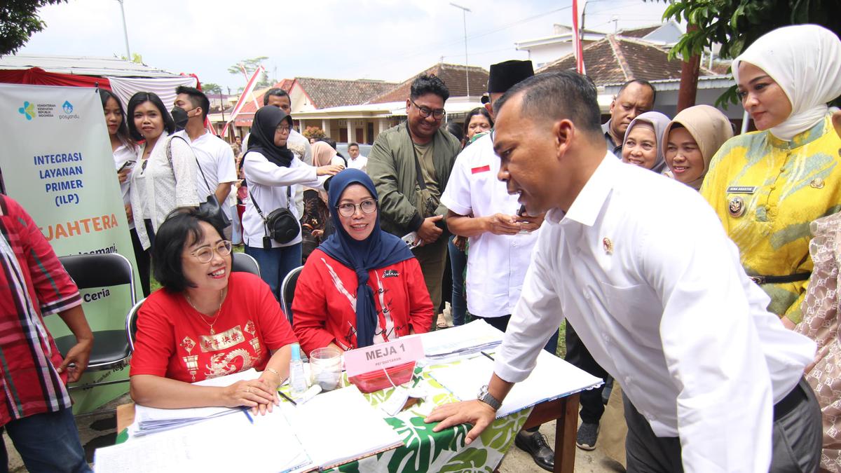 Menteri Wihaji Tinjau Pelaksanaan Lima Langkah Cepat Wujudkan Keluarga Berkualitas di Salatiga