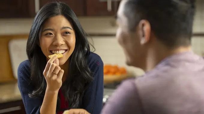 Survei Membuktikan Camilan Bermanfaat Bagi Kesehatan Mental