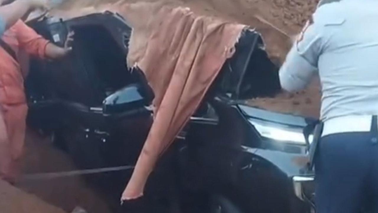 Kronologi Kecelakaan Maut di Tol Karawang Barat, Presdir Nissen Chemitec Tewas Tertimbun Tanah dari Truk