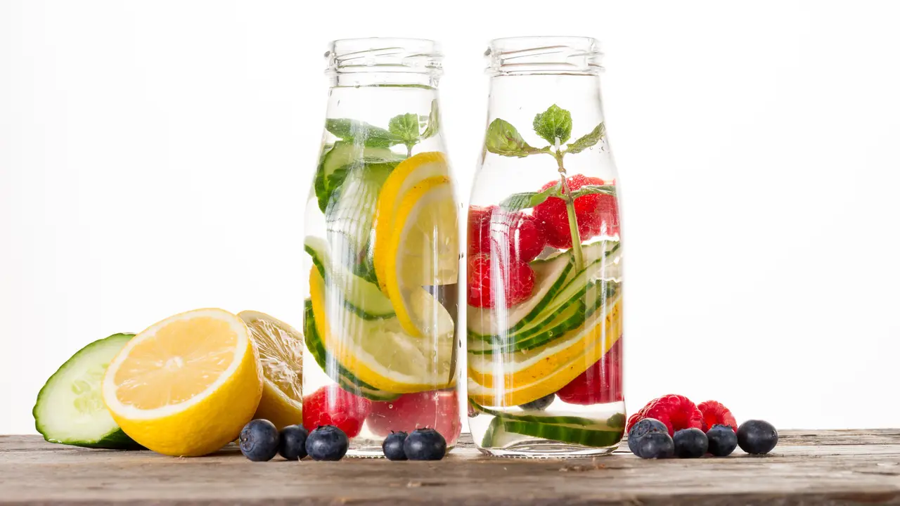 Infused Water: Minuman Segar dengan Segudang Manfaat untuk Tubuh