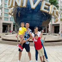 Titi Kamal dan keluarga liburan (Instagram/titi_kamall)