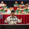 Ketua Umum Partai Gerindra Prabowo Subianto (bawah) menyampaikan pidato kebangsaan saat deklarasi koalisi antara Partai Gerindra dan Partai Kebangkitan Bangsa (PKB) dalam Rapimnas Gerindra di SICC, Sentul, Kabupaten Bogor, Jawa Barat, Sabtu (13/8/2022). Partai Gerindra dan PKB secara resmi menyatakan berkoalisi untuk pemilu 2024. (Liputan6.com/Faizal Fanani)