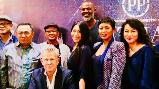 Konser David Foster