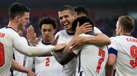 Timnas Inggris meraih kemenangan 1-0 atas Austria pada laga uji coba jelang Euro 2020 di Riverside Stadium, Kamis (3/6/2021) dini hari WIB. Gol tunggal Inggris dicetak Bukayo Saka. (POOL/AFP/Lindsey Parnaby)