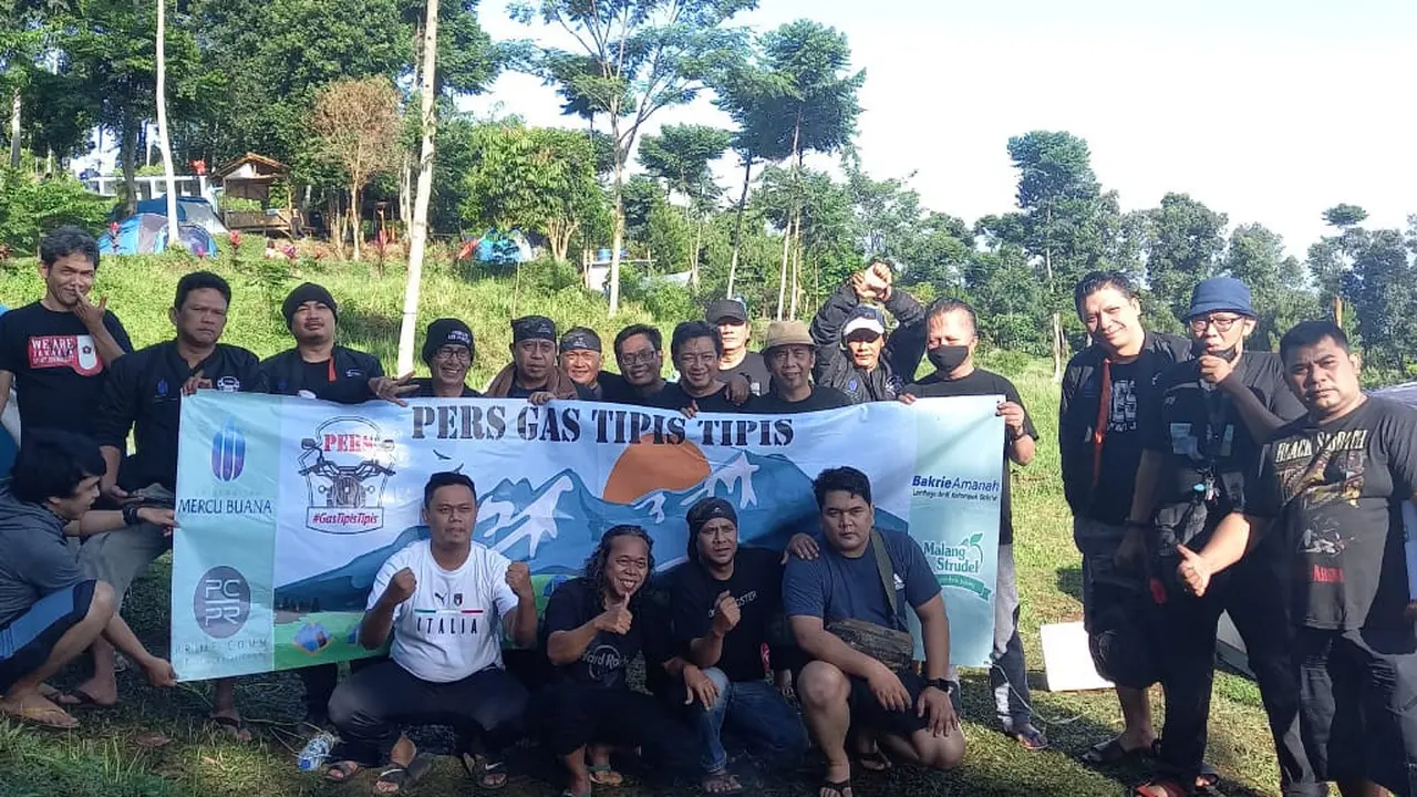 Kelompok wartawan yang menamakan dirinya Pers Gas Tipis-Tipis