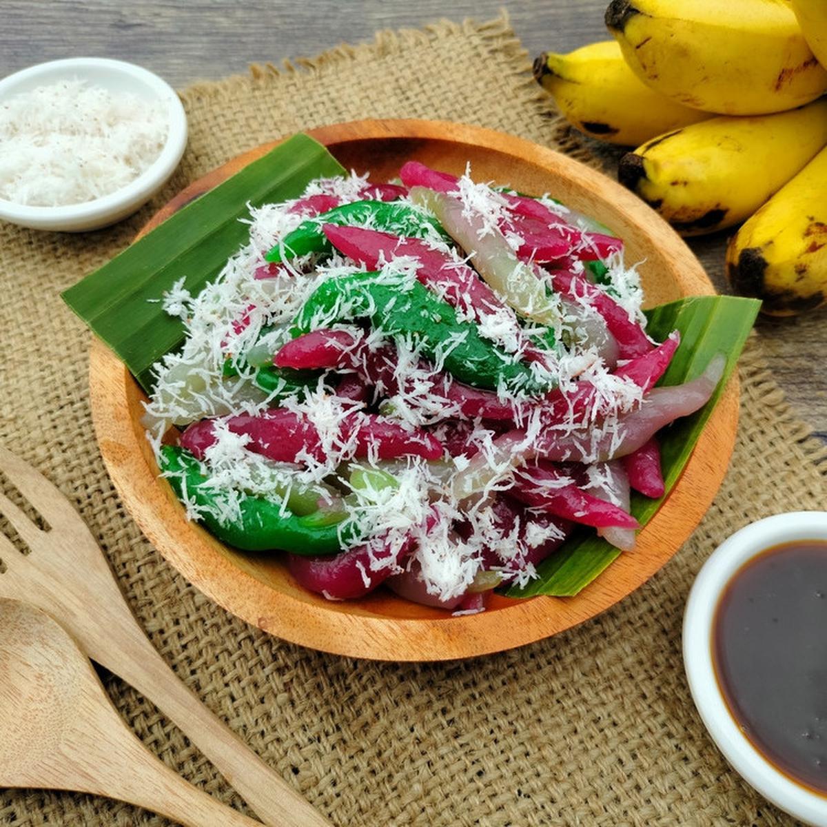 resep cenil kanji tapioka kelapa parut gula merah