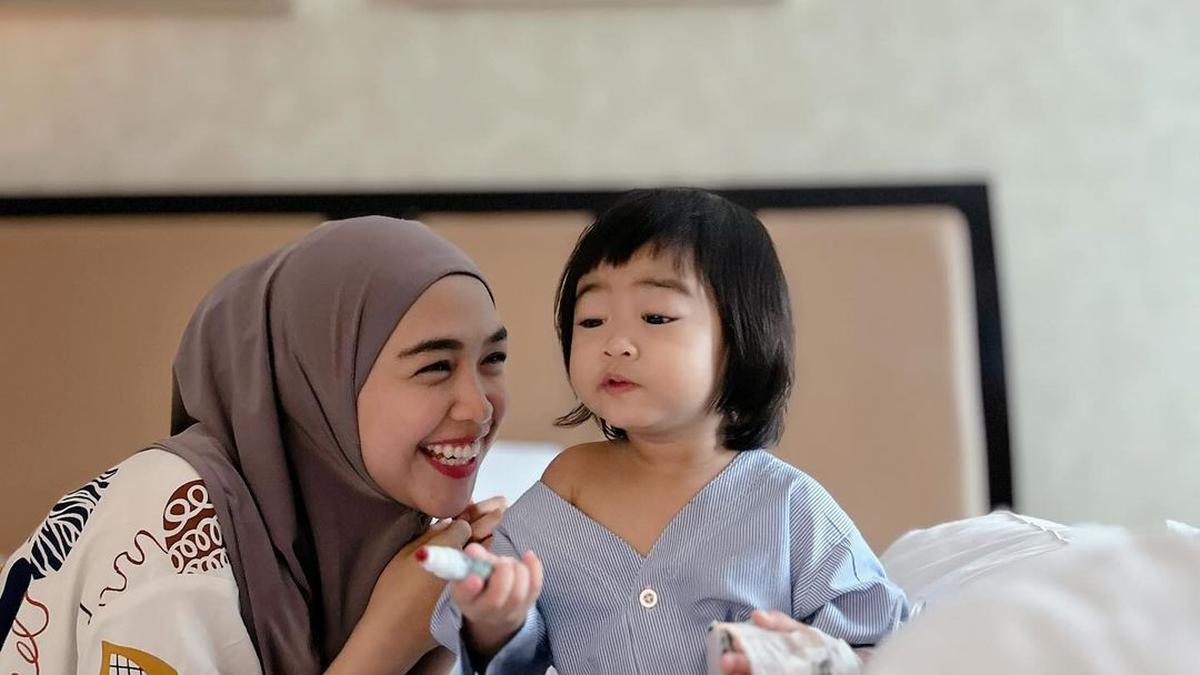 Potret Moana Anak Ria Ricis yang Tengah Dirawat di Rumah Sakit ...