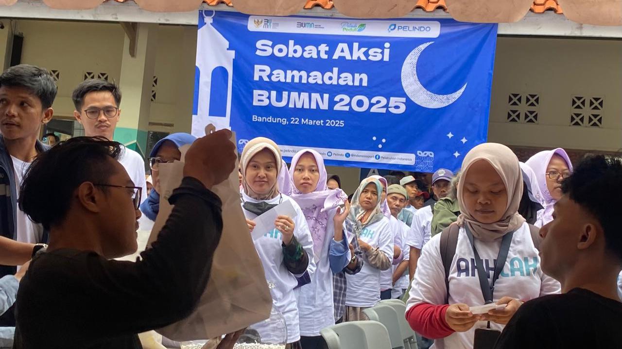 PT Pelabuhan Indonesia (Persero) atau Pelindo mengimplementasi Asta Cita melalui Program Sobat Aksi Ramadan di Yayasan Darul Hikam, Bandung dalam rangka tanggung jawab sosial lingkungan (TJSL) (Istimewa)