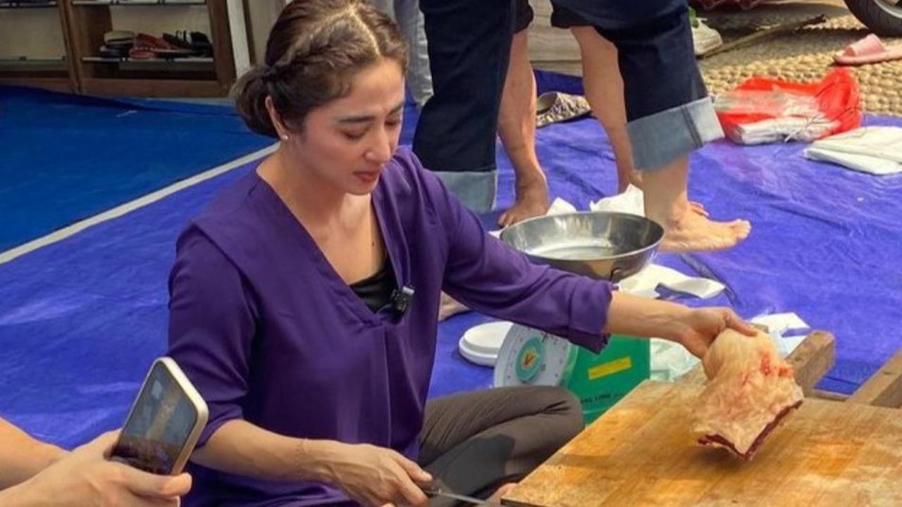 Hindari Konflik, Dewi Perssik Pilih Sembelih Hewan Kurban di Area Rumahnya 'Enggak Ingin Ngerepotin