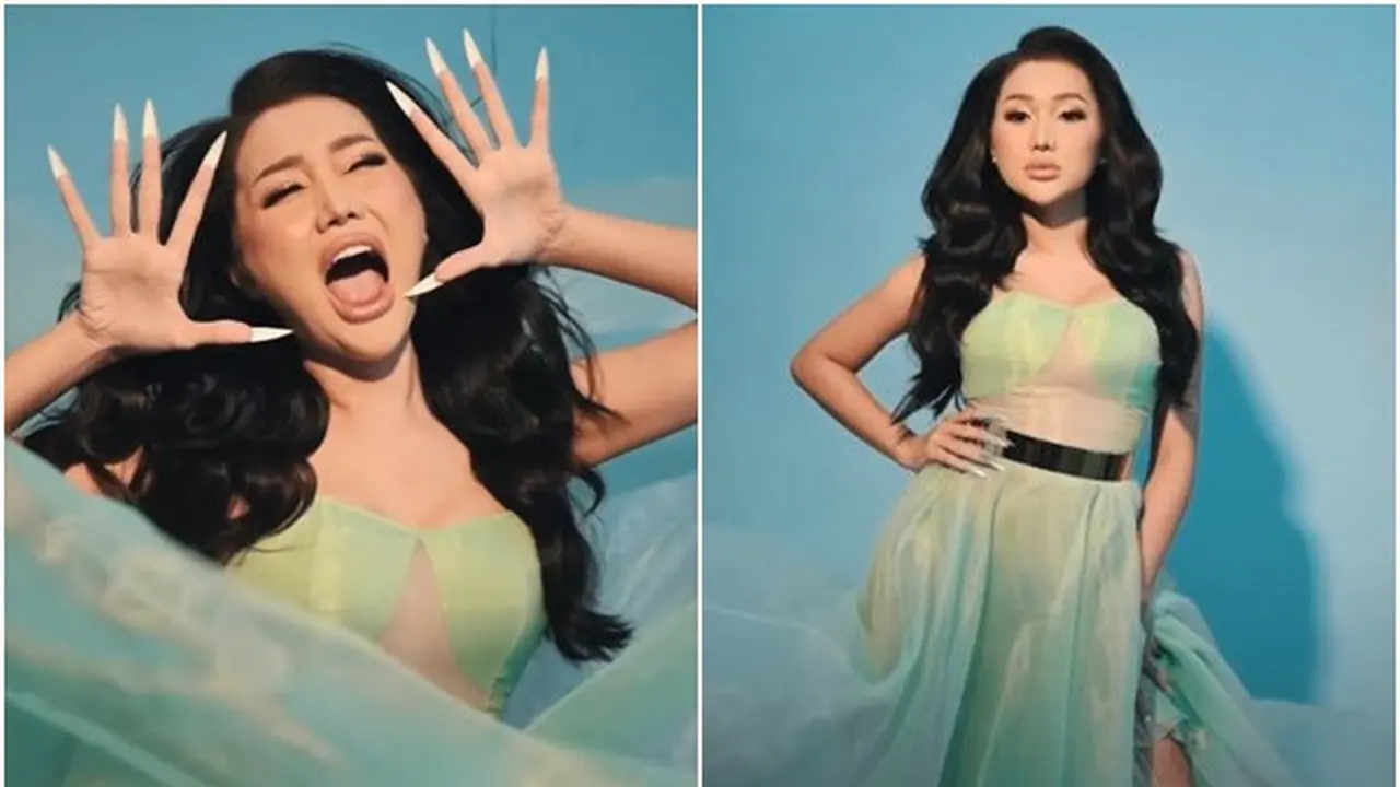 6 Pemotretan Terbaru Lucinta Luna, Bak Model Profesional