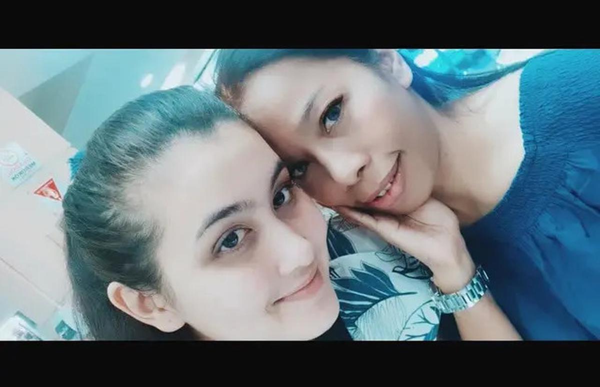 7 Potret Jadul Kebersamaan Talitha Curtis dan Ibunda, Penampilannya Curi Perhatian
