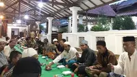 Momen Kebersamaan Berbuka Puasa di Masjid Pekojan Jakarta Barat