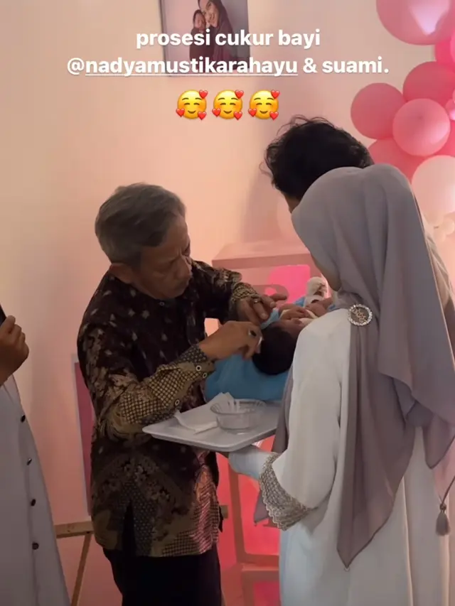 Aqiqah anak kedua Larissa Chou