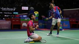 Ganda putra Pramudya Kusumawardana/Yeremia Erich Yoche Yacob Rambitan lolos ke perempatfinal usai mengalahkan ganda putra unggulan ke-4 asal Cina Taipei yang merupakan peraih medali emas Olimpiade 2020, Lee Yang/Wang Chi Lin dengan rubber game, 21-16, 17-21 dan 21-14. Di perempatfinal Pramudya/Yeremia akan menghadapi ganda putra unggulan ke-5 asal Malaysia, Aaron Chia/Soh Wooi Yik. (Bola.com/Bagaskara Lazuardi)