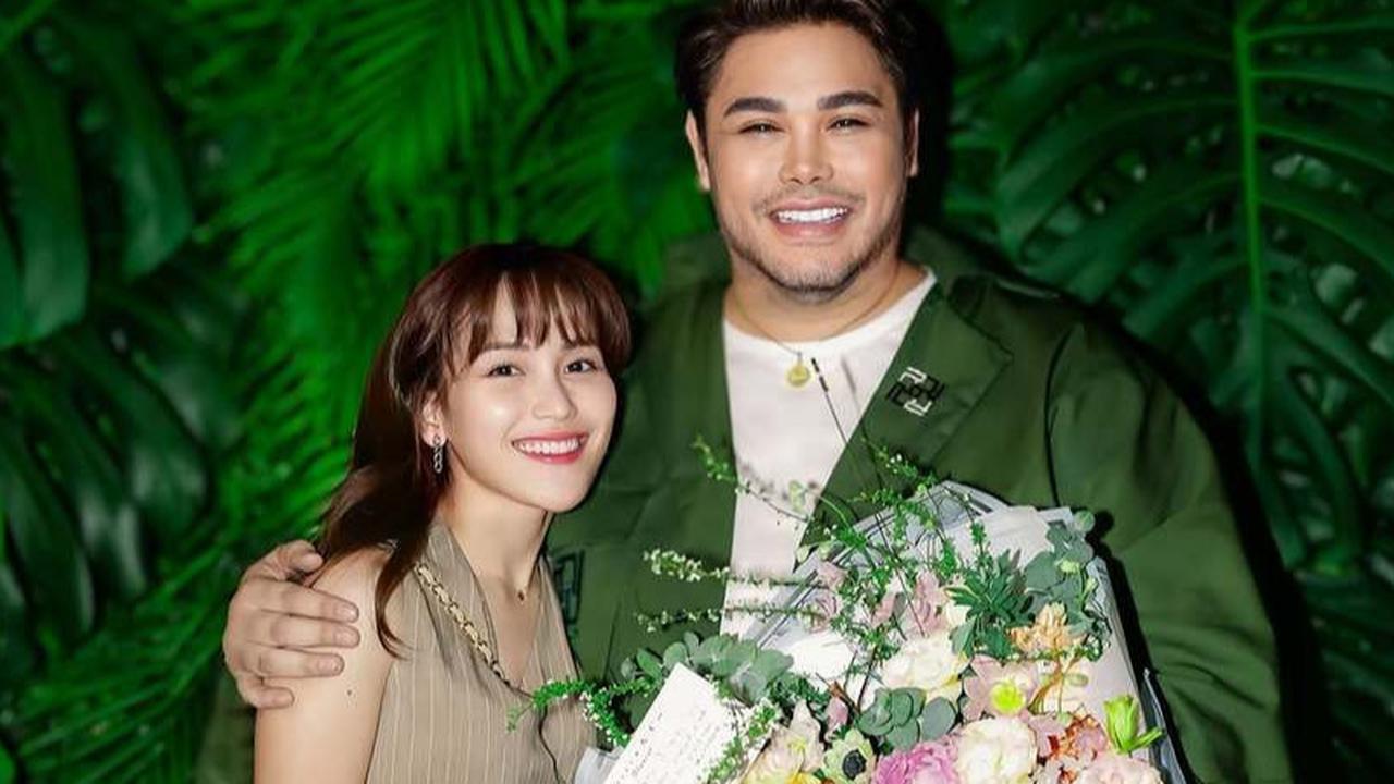 Sama-sama Jomblo Lagi, Potret Ayu Ting Ting Kembali Dijodohkan dengan Ivan Gunawan - Ucapan Selamat Ulang Tahun Disorot