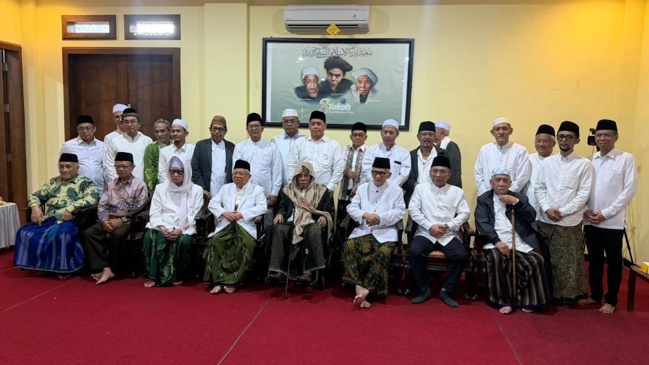 Islah Tercapai di Lirboyo, Rais Aam dan Ketua Umum PBNU Sepakat Gelar Muktamar Bersama