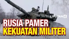 Berbagai senjata berat di tunjukkan dalam latihan militer yang digelar Rusia. Aksi ini berlangsung di tengah kekhawatiran dunia atas kemungkinan Invasi Rusia ke Ukraina.