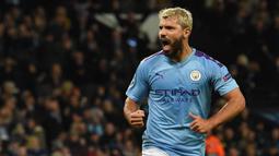 2. Sergio Aguero - Penyerang Manchester City ini memiliki catatan apik selama berkarier di kompetisi Premier League. Aguero menorehkan 180 gol serta empat kali merasakan gelar juara Premier bersama Manchester City. (AFP/Paul Ellis)