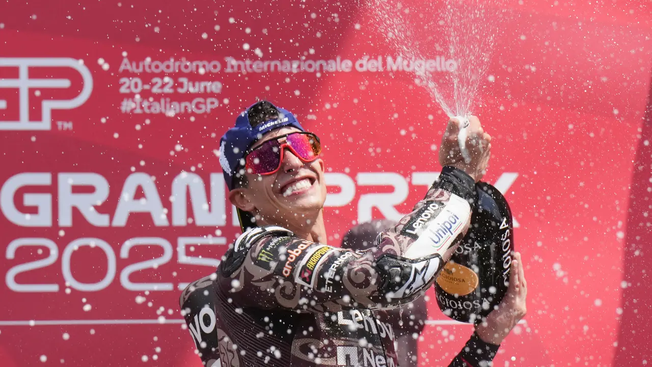 Foto: Jinakkan Sirkuit Mugello, Marc Marquez Juara MotoGP Italia 2025