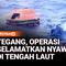 Tim penyelamat China berhasil mengevakuasi 17 anak buah kapal (ABK) asal Filipina dari kapal yang karam di Laut China Selatan, Jumat. Dari jumlah tersebut, 15 orang dilaporkan dalam kondisi stabil, sementara empat ABK lainnya hingga Jumat malam masih...