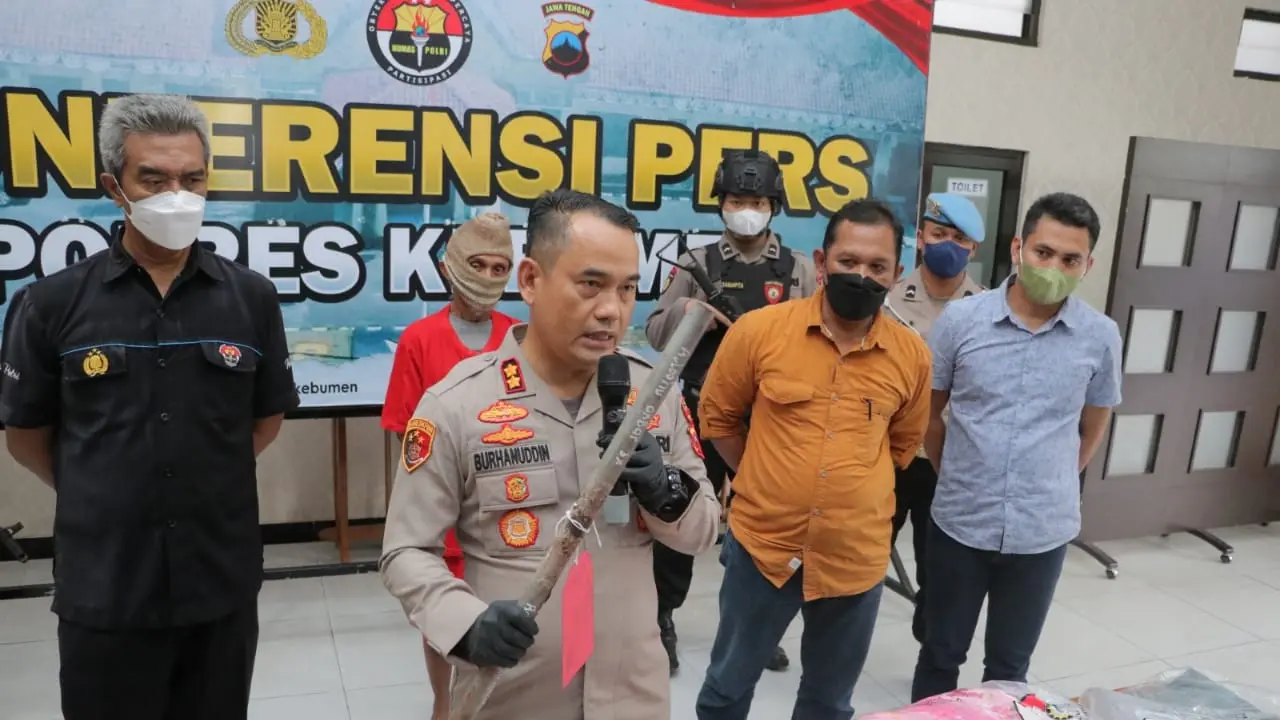Polres Kebumen mengungkap kasus pembunuhan suami istri yang ternyata dilakukan oleh adik korban. (Foto: Liputan6.com/Polres Kebumen)