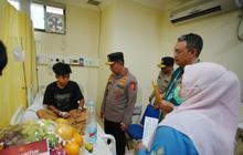 Kapolri Jenguk Korban Ledakan SMAN 72, Pastikan Penanganan Optimal di RSIJ Cempaka Putih