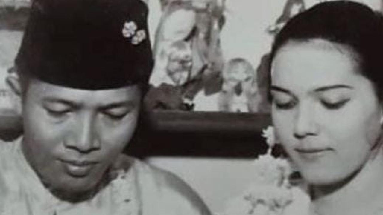Sederet Foto Jadul Pernikahan Orangtua Para Artis, Ada Ortu Raffi Ahmad Hingga Yuki Kato