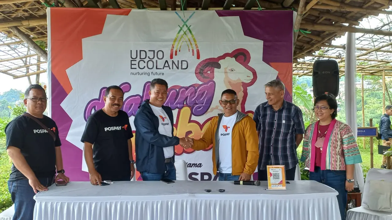 Saung Angklung Udjo bersama Pospay