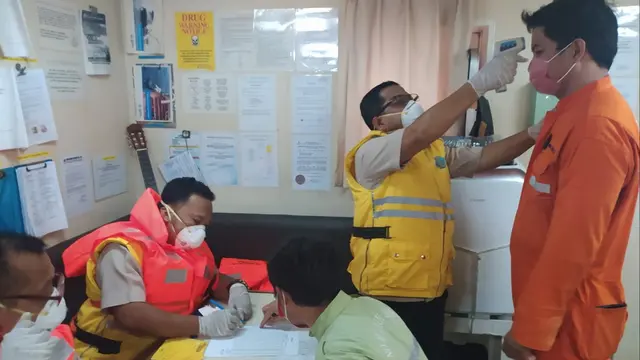 Cegah Penyebaran Virus Corona Pelindo 1 Tingkatkan Upaya Pencegahan dan Pengawasan ke Seluruh Penumpang