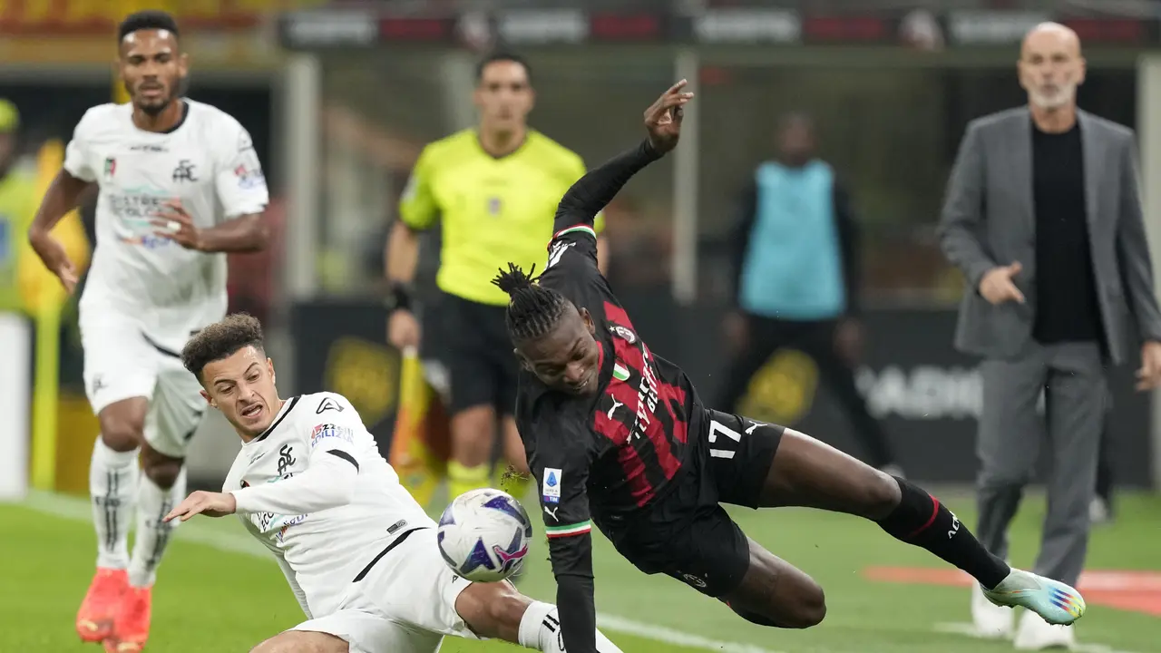 Gol Olivier Giroud Bawa AC Milan Kalahkan Spezia