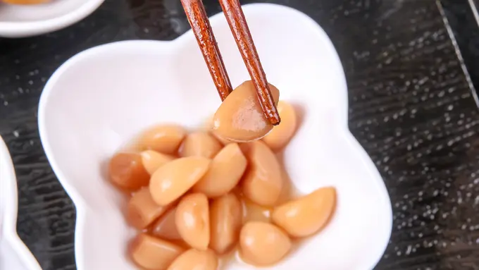 acar bawang putih
