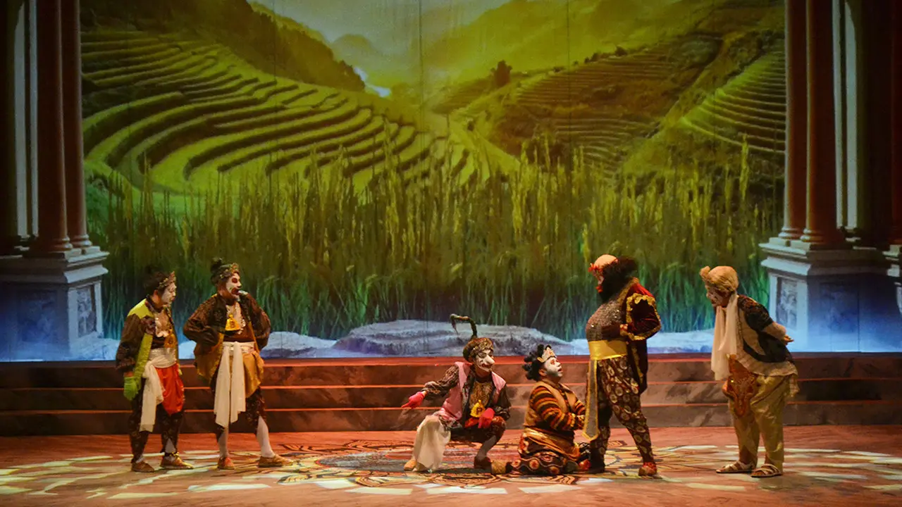 Teater Koma Angkat Kisah Padi dalam Lakon Goro-Goro: Mahabarata 2