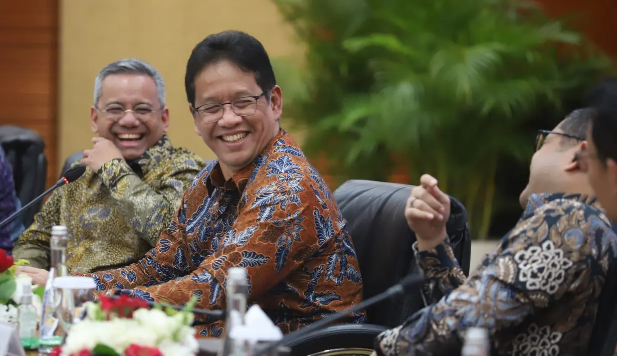 Menkeu Purbaya Yudhi Sadewa melaporkan Anggaran Pendapatan dan Belanja Negara (APBN) 2025 mengalami defisit sebesar Rp371,5 triliun atau 1,56 persen terhadap produk domestik bruto (PDB) per 30 September 2025. (merdeka.com/Arie Basuki)