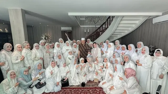 Potret Putri Zulhas gelar pengajian di rumah (credit: instagram/putri_zulhas)