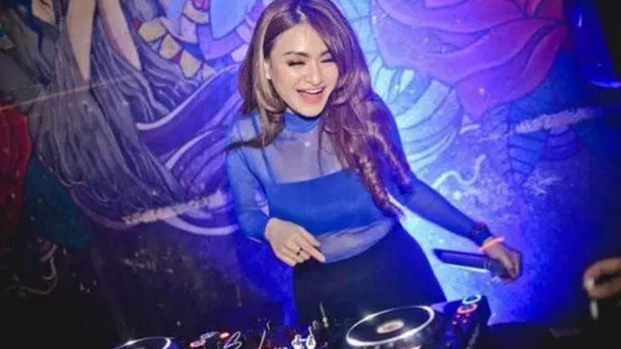 Konten Parodi Kehamilan Bersama DJ Panda Bikin Heboh, Ini Profil Nathalie Holscher Mantan Istri Sule
