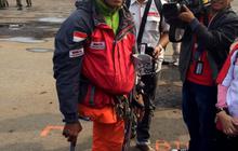 Tekad pria tuna daksa ikut Marinir taklukkan Puncak Carstensz