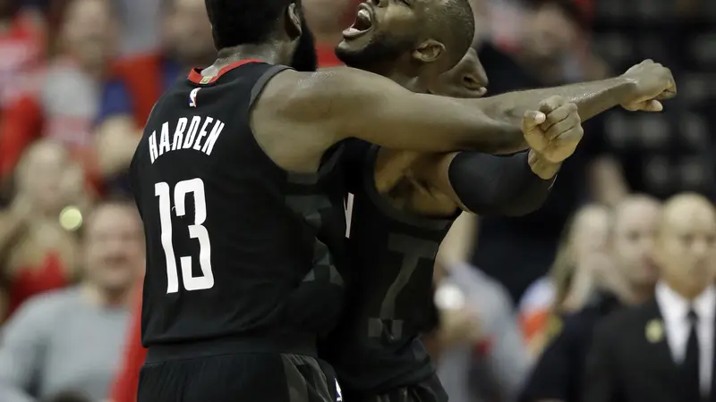 Selebrasi Chris Paul dan James Harden